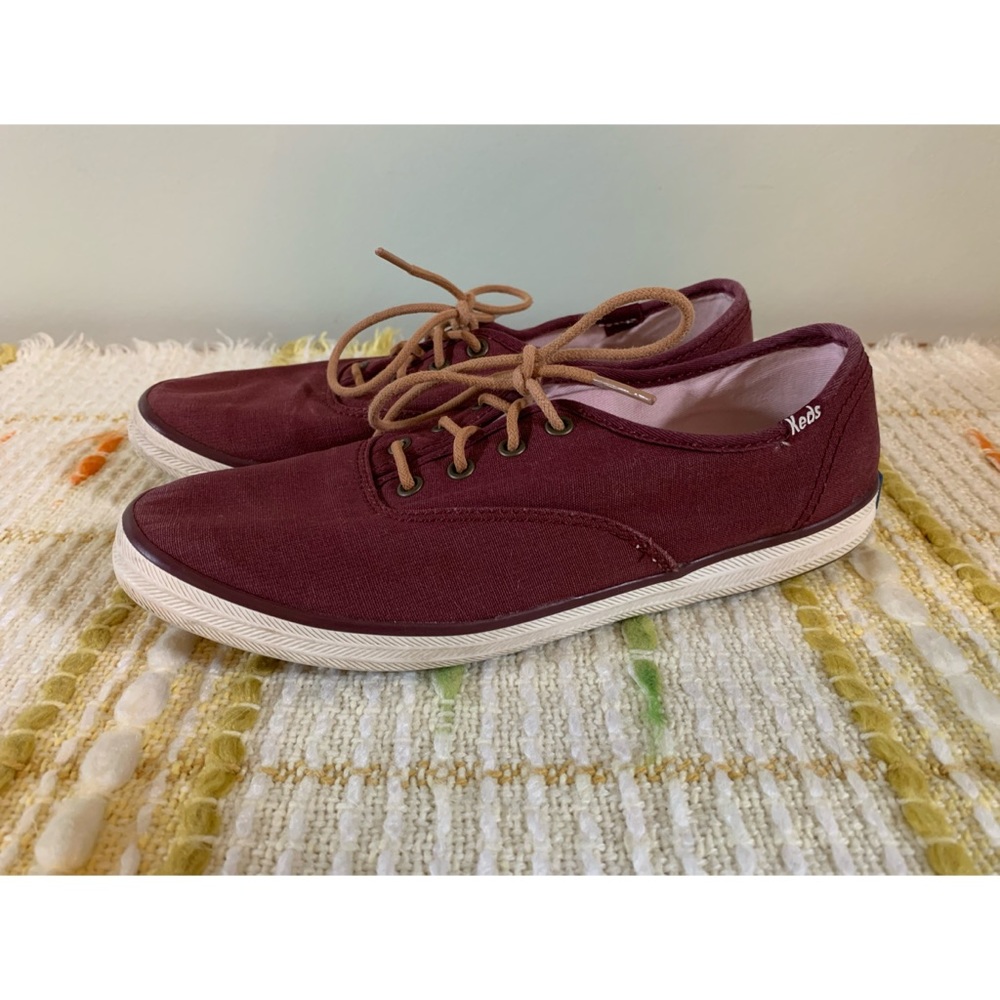 Size 6, Keds, Burgundy sneakers with tan laces